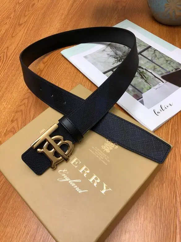 Burberry 38mmX95-125cm 7d (33)